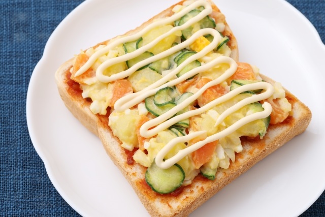 �}���T���_