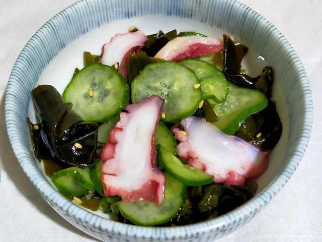 ���イ��ƃ^�R�̐|�̕�